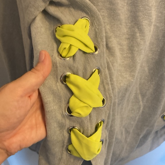 Lisa Todd Light Weight Sweater - Picture 3 of 3